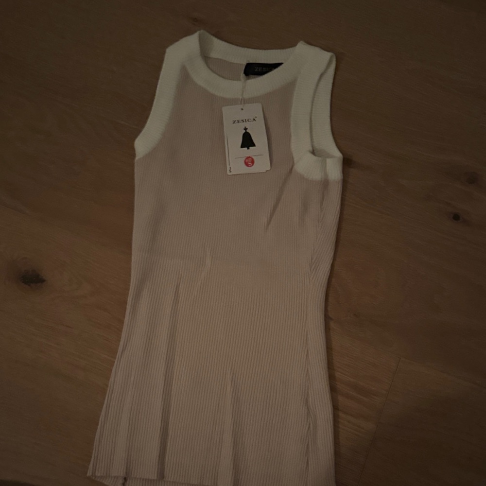 Zesica Beige Ribbed Tank Top